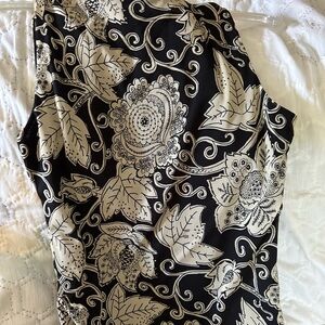 Black cream v neck top